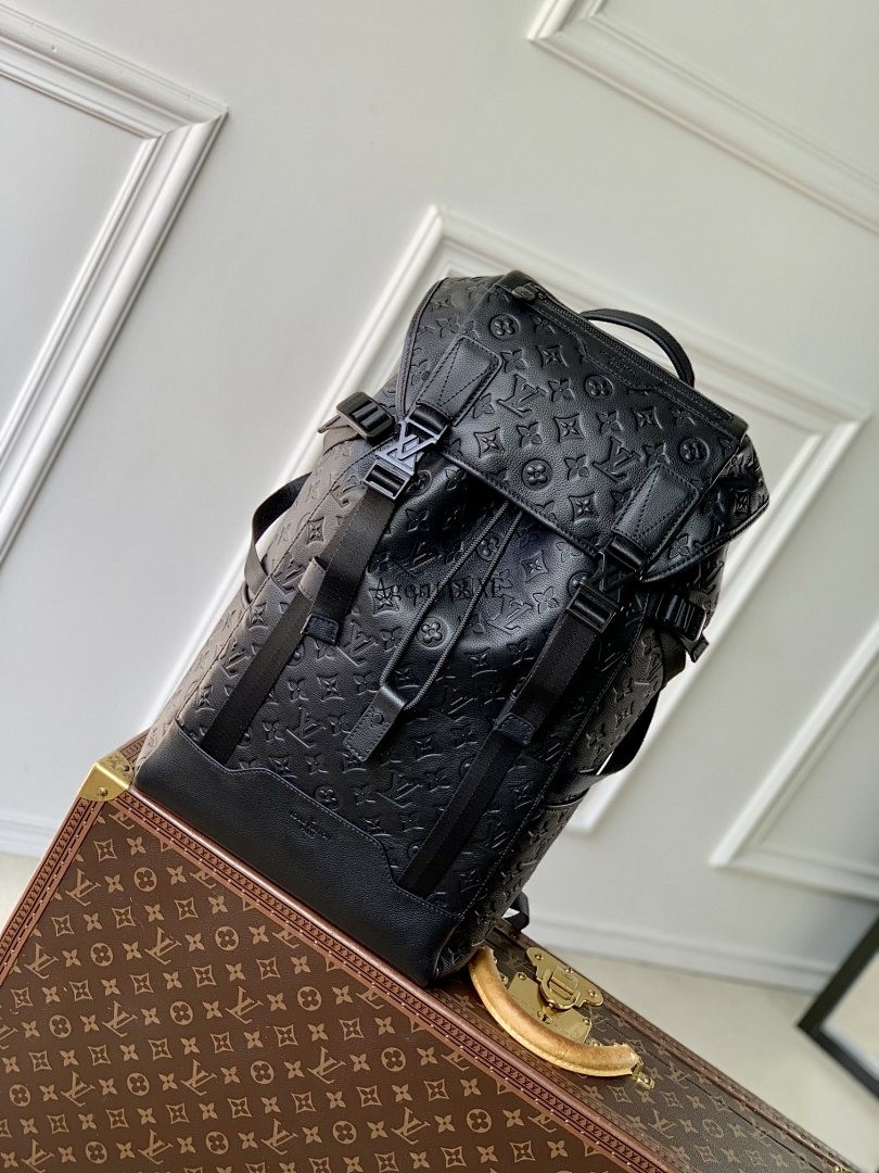 LOUIS VUITTON CHRISTOPHER PM BACKPACK MONOGRAM SHADOW BLACK LEATHER