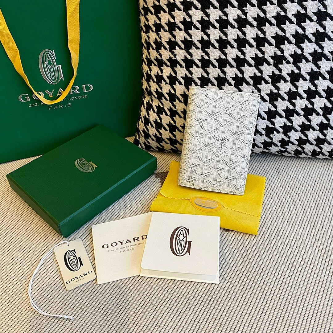GOYARD SAINT PIERRE CARD WALLET WHITE