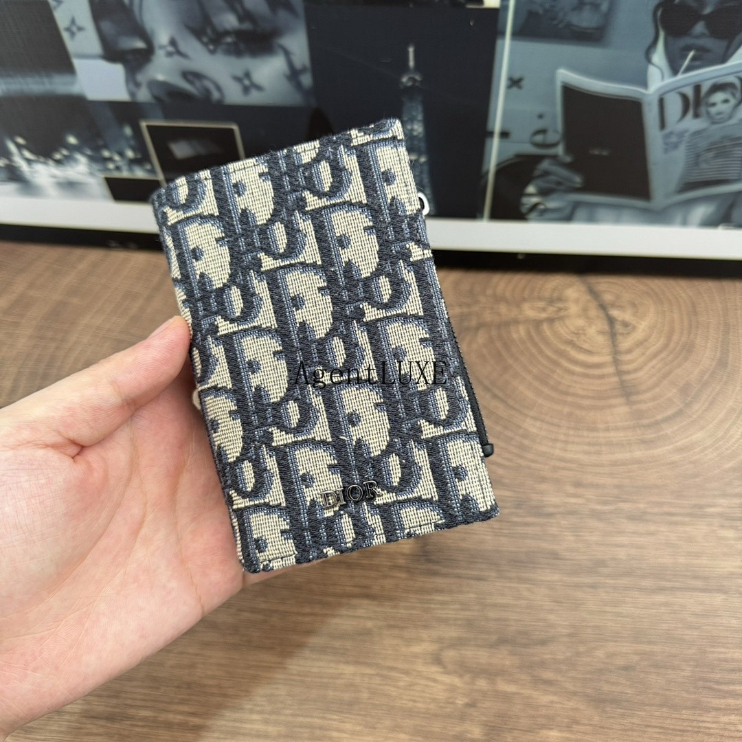 DIOR BIFOLD CARD HOLDER BEIGE AND BLACK DIOR OBLIQUE JACQUARD