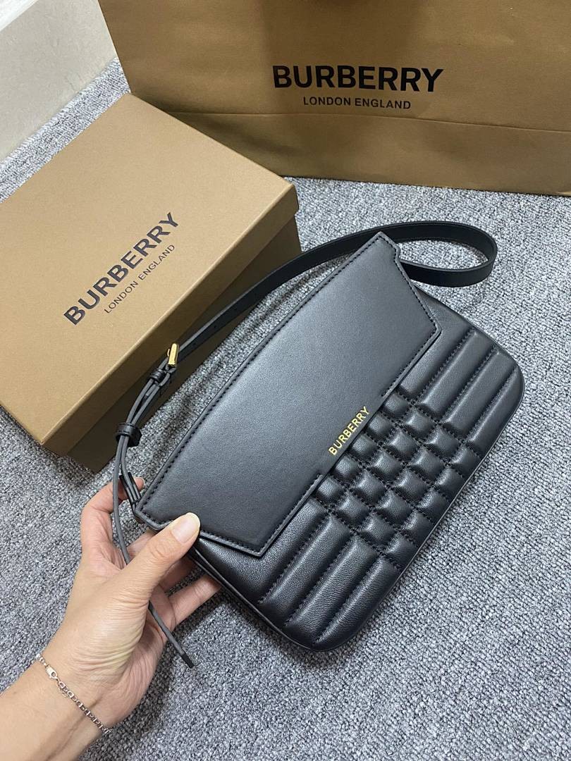 BURBERRY QUILTED LEATHER CATHERINE SHOULDER BAG BLACK