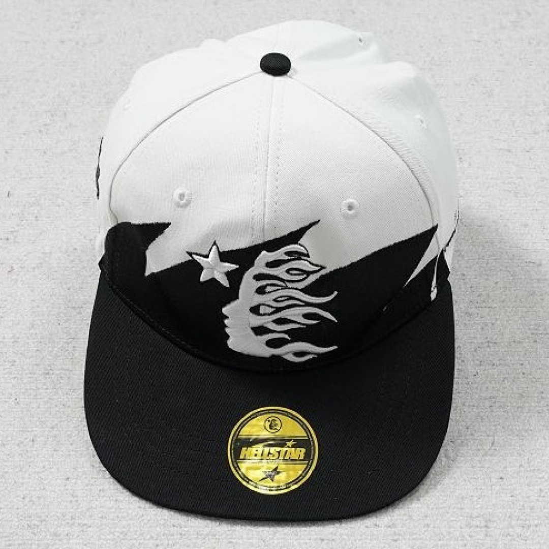 HELLSTAR SHARK TEETH SNAPBACK OFF WHITE/BLACK