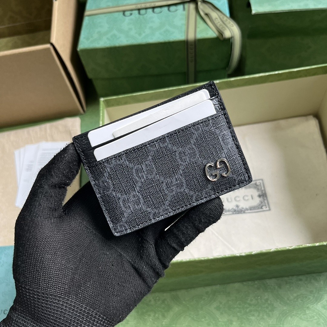 GUCCI GREY TRIM GG CARD CASE