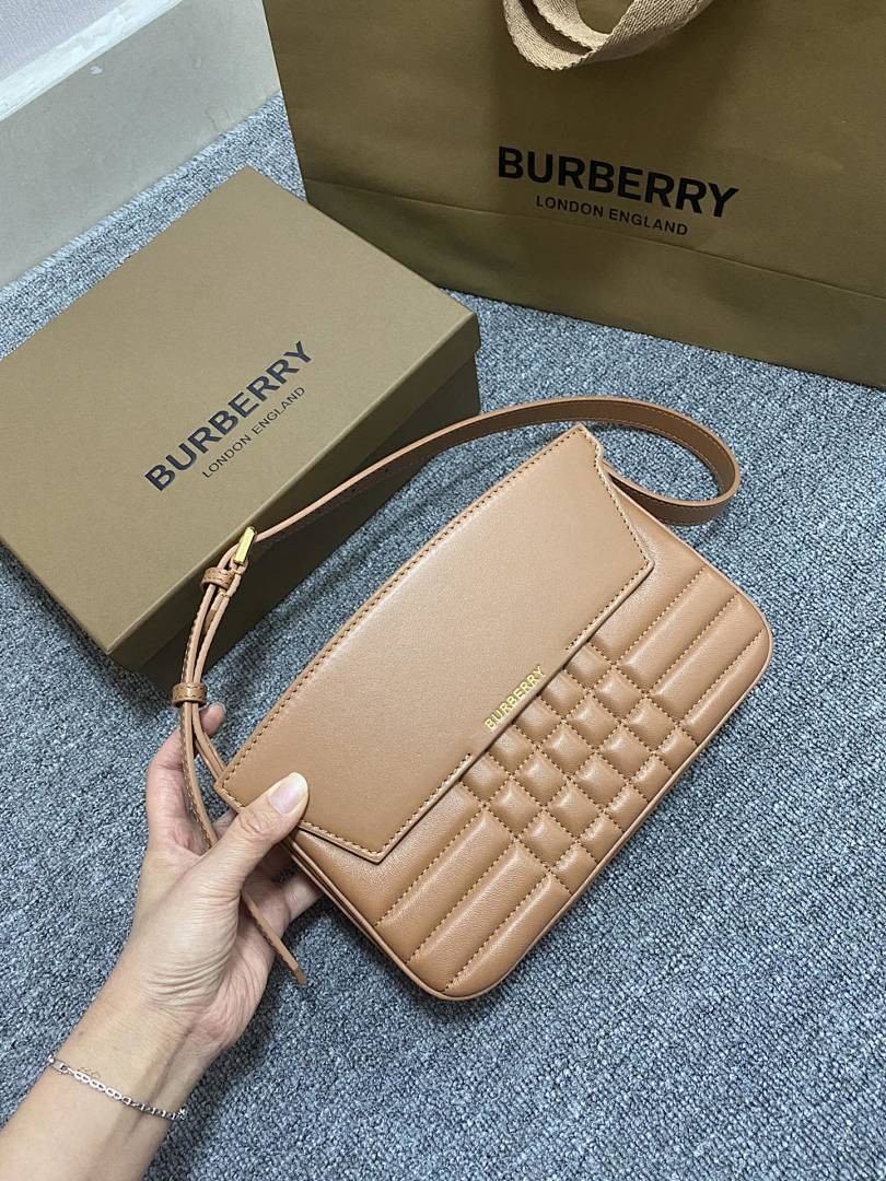 BURBERRY LOLA QUILTED LEATHER SHOULDER BAG CAMEL